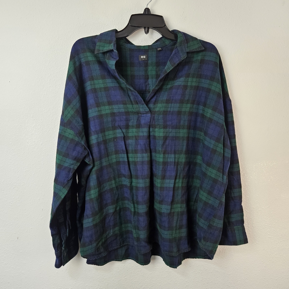 UNIQLO Flannel Plaid Green and Blue Popover Shirt Size Large